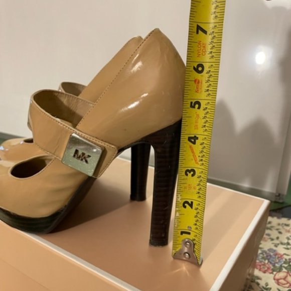 MICHAEL Michael Kors Davenport Mary Janes, Patent Leather, Size 8 - Picture 9 of 16